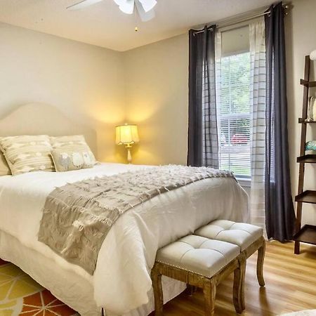 Life'S A Breeze - Updated 3Br 5Min To Pcola Beach Gulf Breeze Exterior foto
